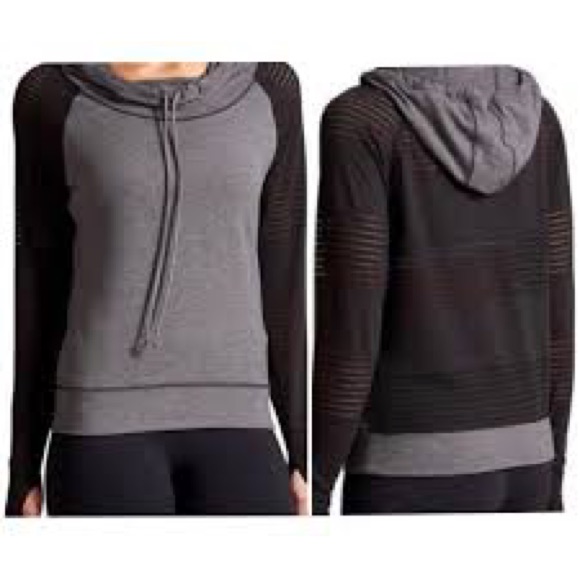 Nwot Athleta Limitless Pullover M
